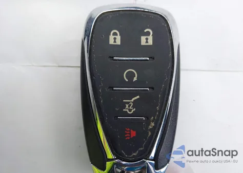 2019 Chevrolet Equinox Premier z USA, uszkodzony, nr VIN 3GNAXXEV7KL232993